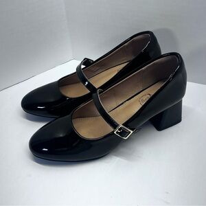 Trary Black Patent Mary Jane Heels